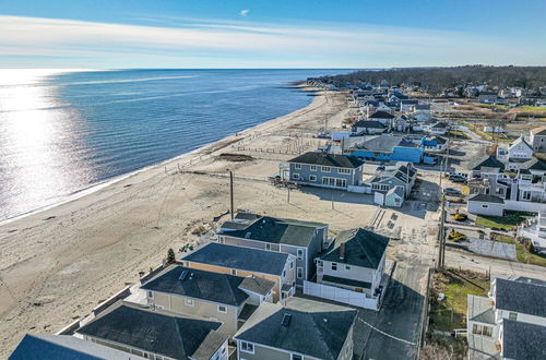 Photo 12 - Charming Old Lyme Cottage, Steps to Private Beach