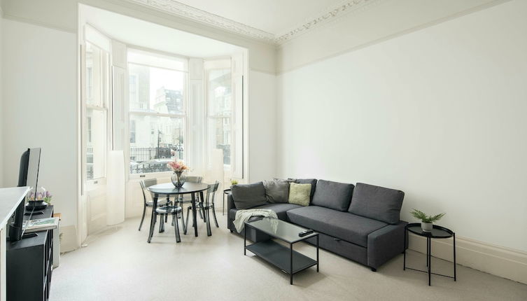 Photo 1 - Remarkable 2-bed Apartment in London