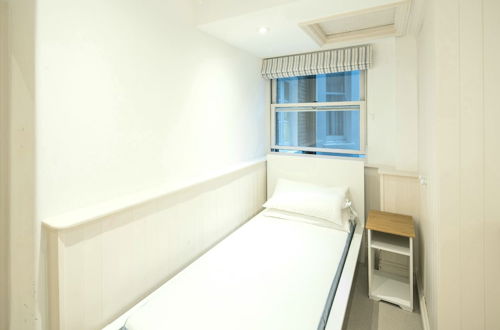 Foto 3 - Remarkable 2-bed Apartment in London