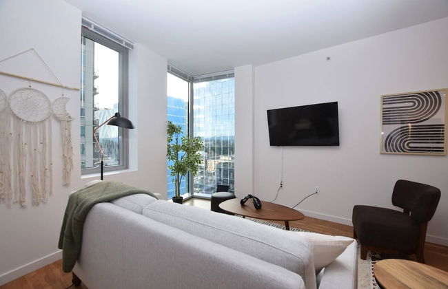 Sophari Bellevue Tower Apts - Photo 53