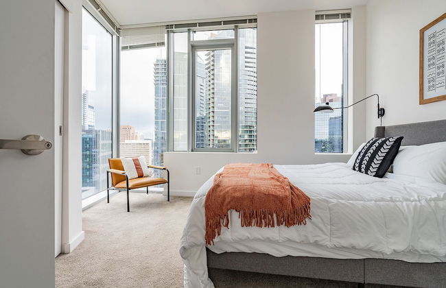 Sophari Bellevue Tower Apts - Photo 18