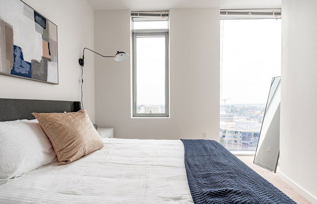 Sophari Bellevue Tower Apts - Photo 24