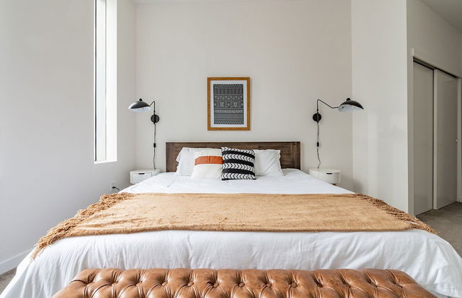 Sophari Bellevue Tower Apts - Photo 21