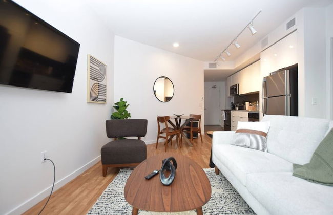 Sophari Bellevue Tower Apts - Photo 54