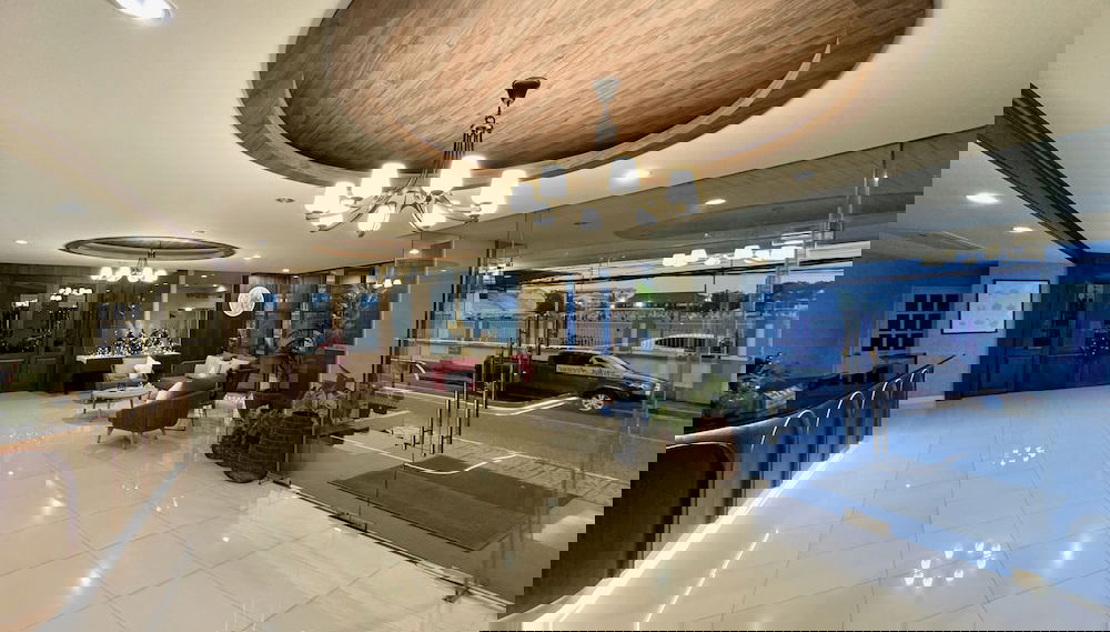 Hall