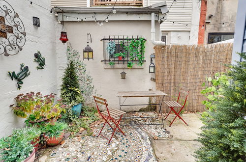 Foto 16 - Centrally Located Philadelphia Townhome w/ Patio