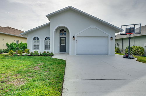 Photo 9 - Central Naples Home w/ Private Pool, Spa & Lanai