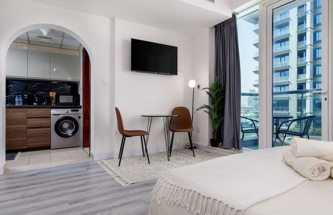 Waves - Cozy, Fully Furnished Studio in Dubai Sports City - Foto 3