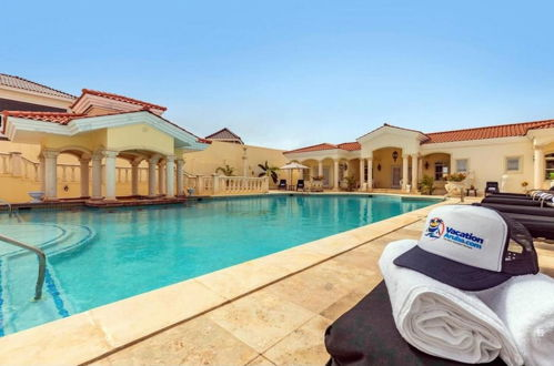 Photo 12 - NEW Premium Luxury 2BR 3BA Pool House