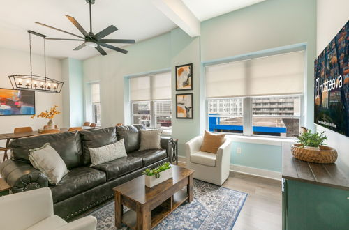 Photo 27 - Amazing 4Bed Condo Steps from French Quarter
