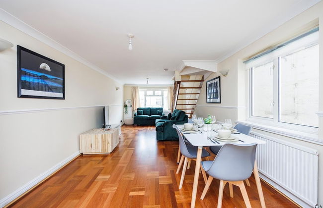 East Croydon Home - Contractors - Foto 2
