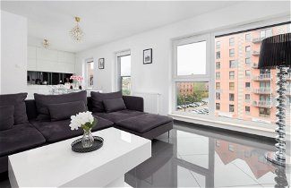 Foto 1 - Lux 3 Bedroom Flat by Renters Prestige