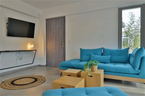 Photo 2 - Room in Villa - 4rosesvillas - Blue Rose Villa