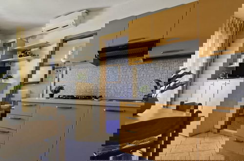 Foto 10 - 