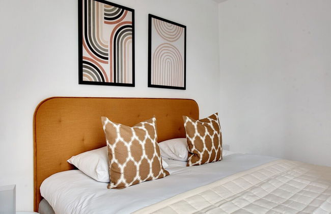 Sanders Constantin - Chic 2-bdr Apt With Balcony - Foto 3