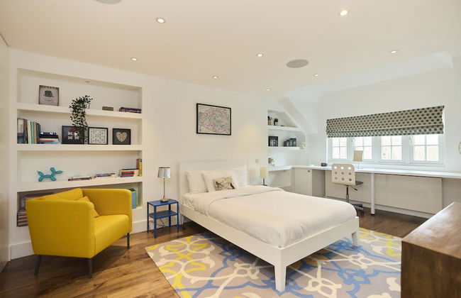The Clapham Crib - Spacious 4bdr House With Patio - Foto 3