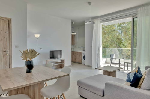 Foto 1 - Phaedrus Living: Eolus Residences Aphrodite