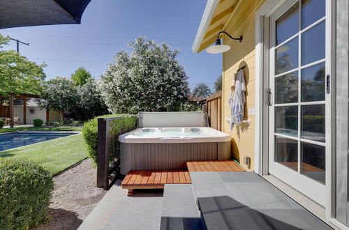 Photo 18 - Heavenly Sonoma Country Home: Garden, Pool & Spa