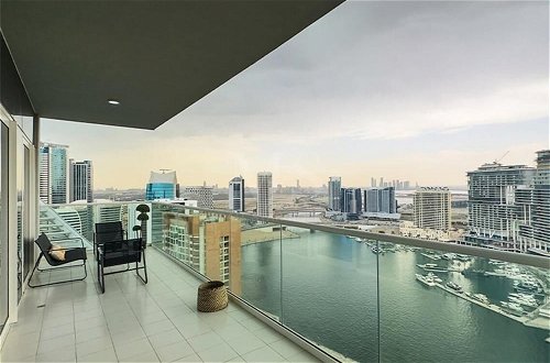 Foto 9 - Mh- Beautiful 2 Bhk Canal View in Reva Residence Ref 24016