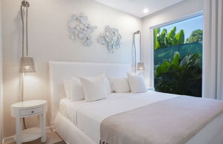Photo 3 - Palm Grove Villas & Hotel