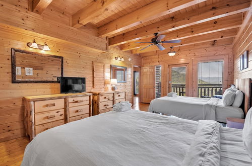 Photo 9 - Cabin w/ Theater, Games & Hot Tub! Sleeps 30