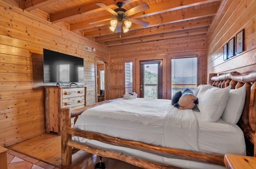 Photo 14 - Cabin w/ Theater, Games & Hot Tub! Sleeps 30