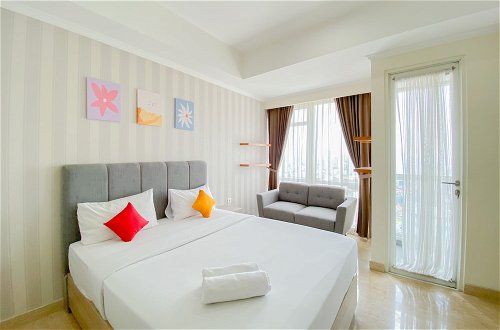 Foto 6 - Good Choice And Elegant Studio Menteng Park Apartment