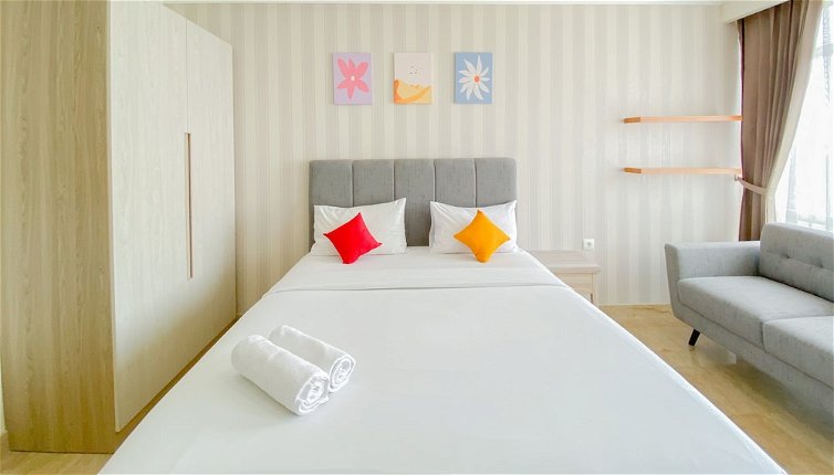 Foto 1 - Good Choice And Elegant Studio Menteng Park Apartment