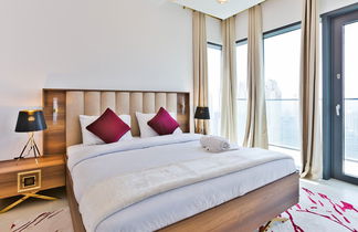 Photo 3 - Luxury StayCation - Tranquil Waters: 2BR Luxury Apart. in Dubai Marina