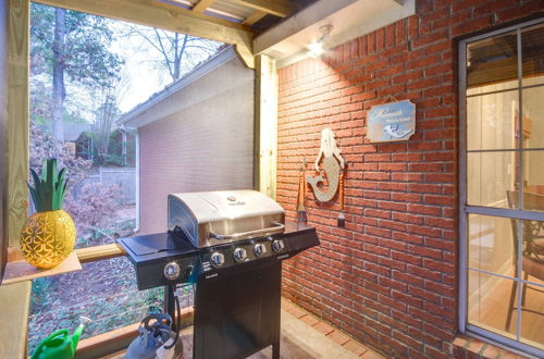 Photo 20 - Welcoming Brandon Home w/ Pool & Screened-in Deck