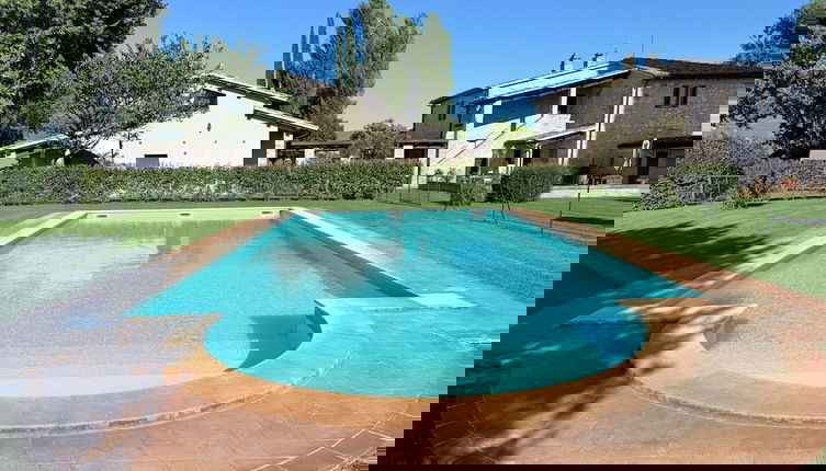 Foto 1 - Fab Villa With Fenced Pool, Huge Grounds, Mediation Park, Child Activity Park