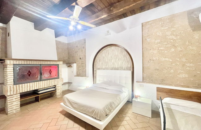 Fab Villa With Fenced Pool, Huge Grounds, Mediation Park, Child Activity Park - Photo 4
