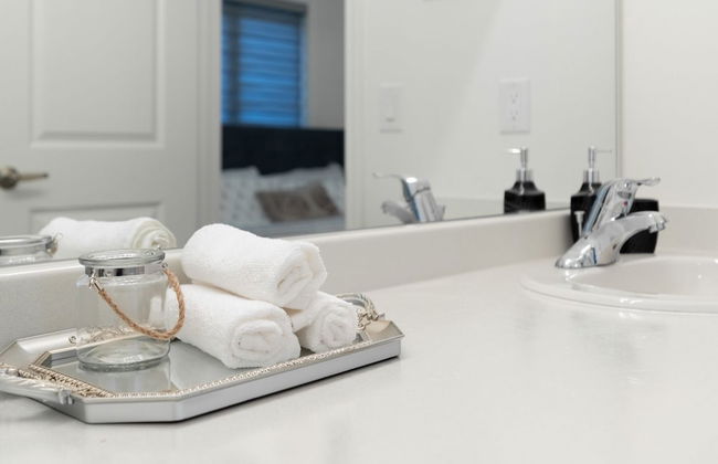 Luxury Villa 5BR-4.5 Bath - Photo 23