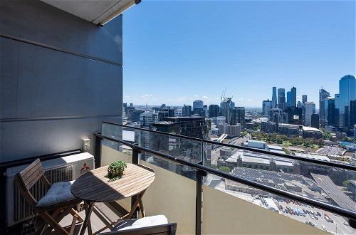 Photo 11 - Beautiful View 2B Unit in the Heart of Southbank
