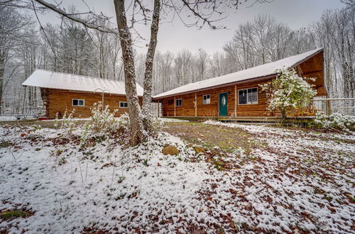 Photo 8 - Oswegatchie River Cabin w/ Kayaks + Fire Pit