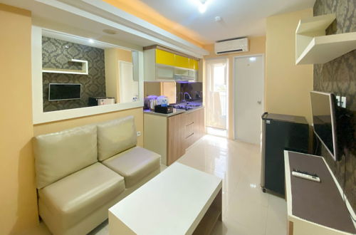 Photo 18 - Restful And Modern 2Br Bassura City Apartment