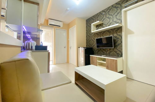 Photo 17 - Restful And Modern 2Br Bassura City Apartment
