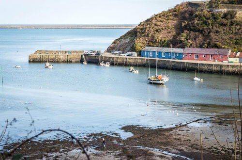 Photo 10 - Rock Cottage - 3 Bedroom Holiday Home - Fishguard