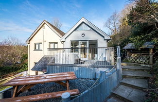 Photo 3 - Rock Cottage - 3 Bedroom Holiday Home - Fishguard