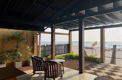Photo 16 - Oceanfront Luxury Private Villa in Ambalangoda