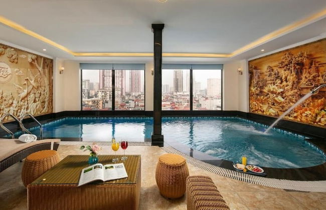 Luxe Paradise Suites Hotel Dich Vong Hau - Foto 72