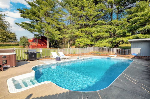 Photo 5 - Ridge Valley by Avantstay Upscale Asheville Escape w/ Pool