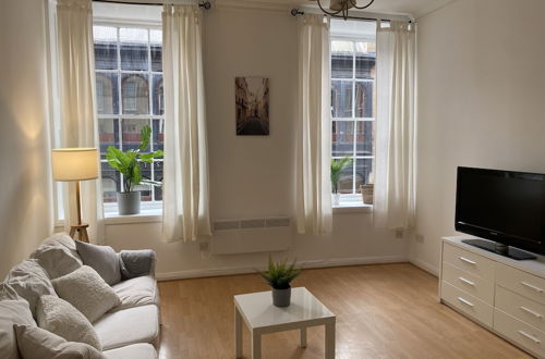 Photo 8 - Lovely 1-bed Apartment in Glasgow Merchant City