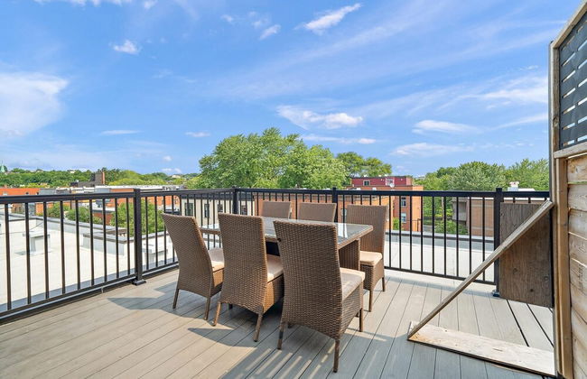 Private Roof top Patio Downtown Metro Frontenac - Foto 6