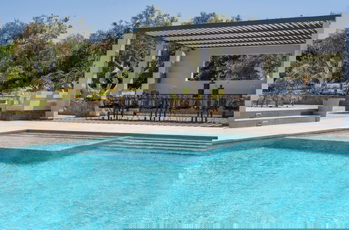 Photo 22 - Azatis Luxury Villa