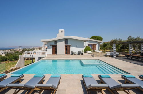 Photo 26 - Azatis Luxury Villa