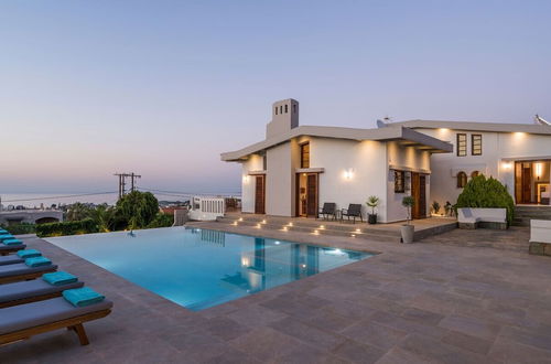 Photo 43 - Azatis Luxury Villa