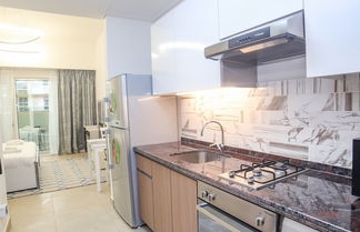 Photo 3 - Studio Apartment in Azizi Farishta