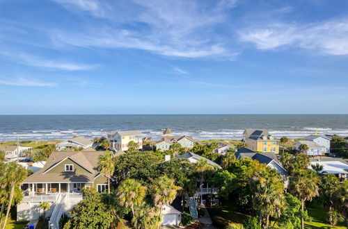 Photo 33 - Hemlock by Avantstay Minutes From Folly Beach w/ Multiple Patios