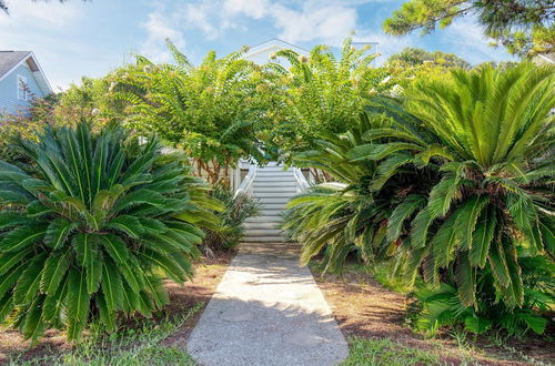 Photo 29 - Hemlock by Avantstay Minutes From Folly Beach w/ Multiple Patios